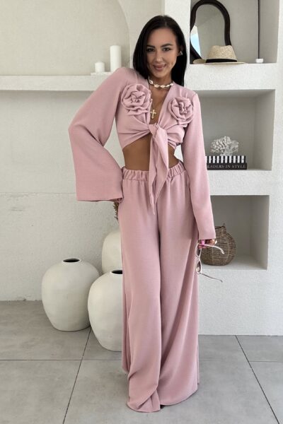 Komplet La Milla bluzka z różami i spodnie pudrowy róż