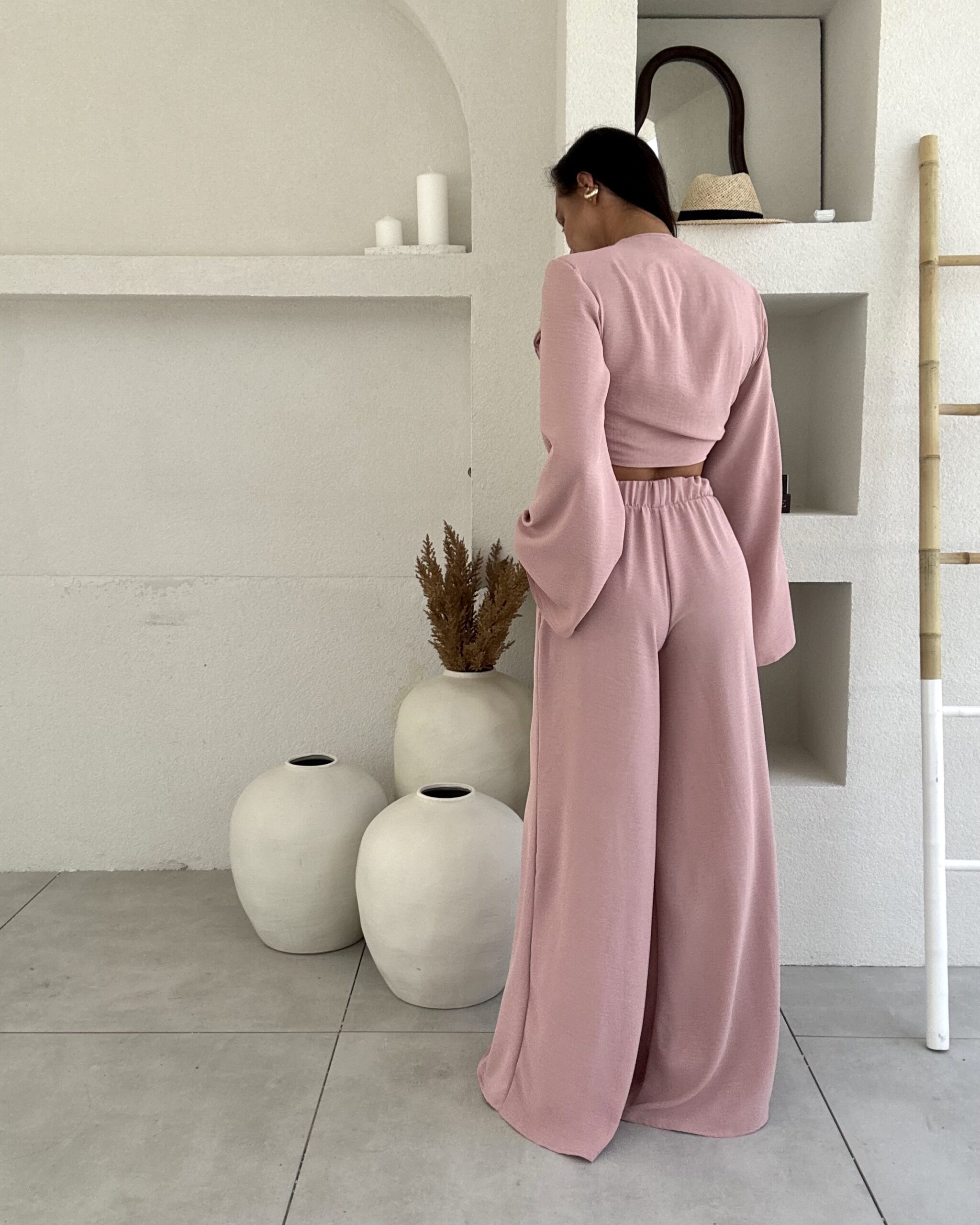 Komplet La Milla bluzka z różami i spodnie pudrowy róż