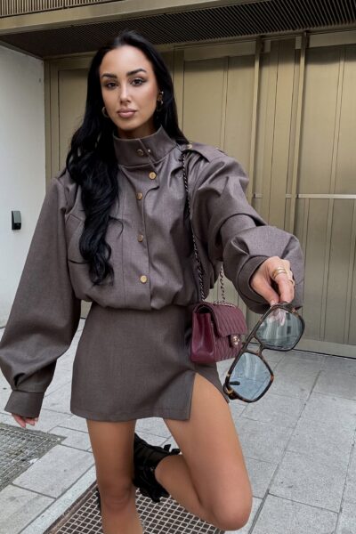 Bomberka La Milla z pagonami brązowa i Spódnico-spodenki La Milla z rozcięciem brązowe fashionstory.com.pl