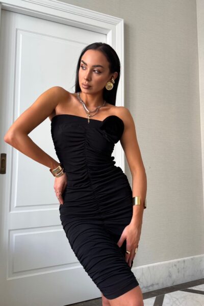 Sukienka La Milla tuba marszczona czarna fashionstory.com.pl
