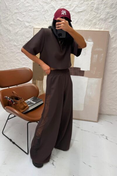 Bluzka pudełkowa z wiskozy La Milla czekoladowa i Spodnie La Milla z siateczkową wstawką czekoladowe fashionstory.com.pl