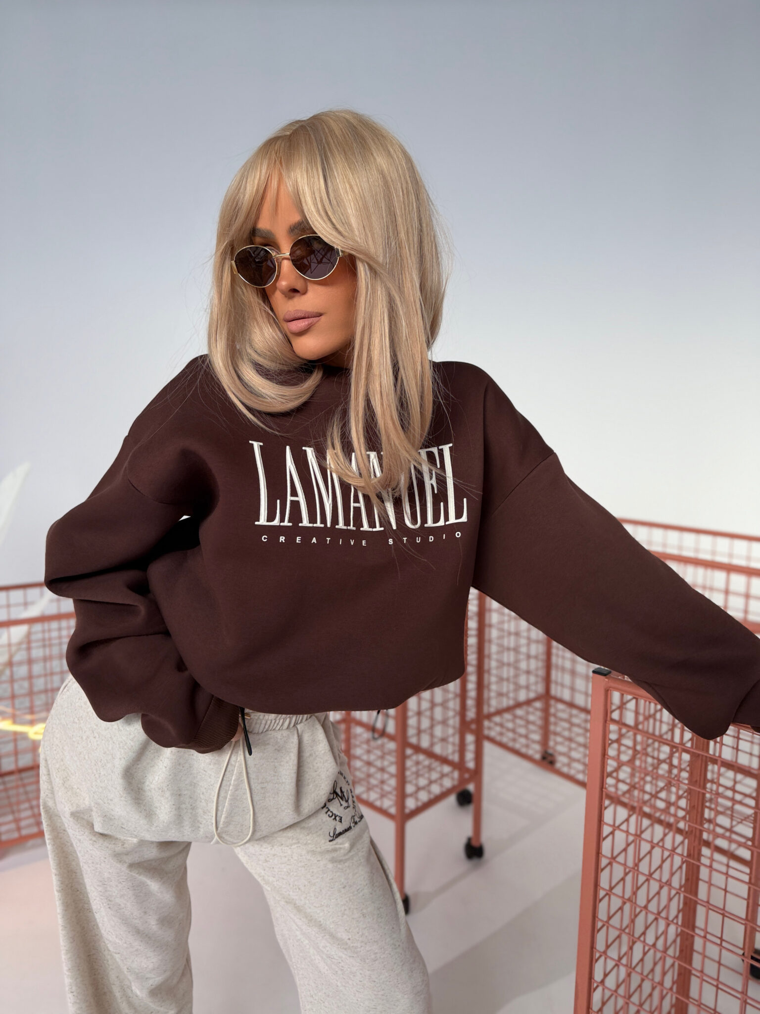 Bluza LAMANUEL CREATIVE czekolada - obrazek 3