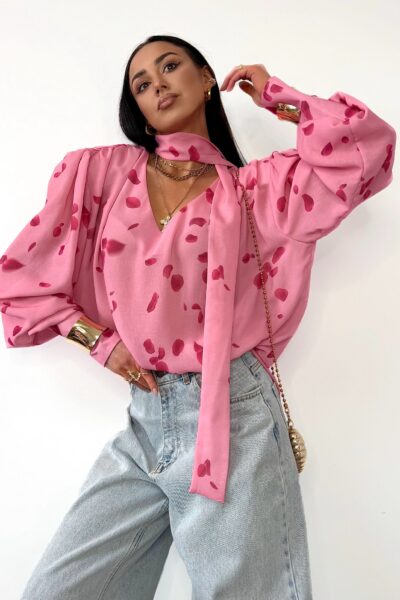 Bluzka kopertowa w płatki róż La Milla