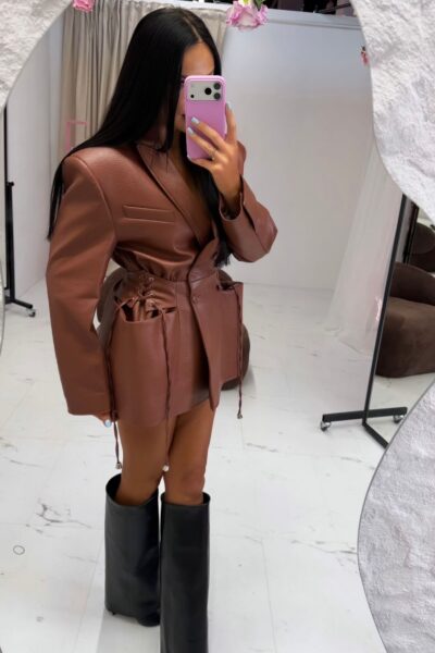 Sukienka-Marynarka La Milla Rosalia z eko skóry karmelowa