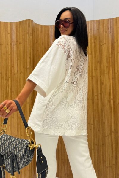 T-shirt La Milla z koronką na plecach śmietankowy